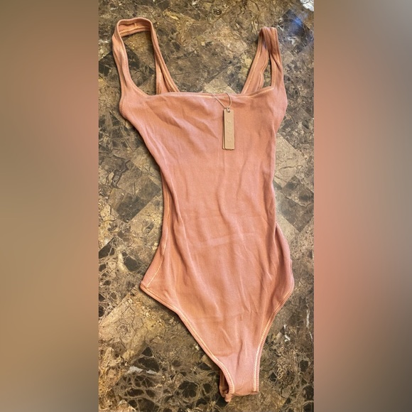 Skims Ribbed Stretch Cotton Bodysuit Sedona - Picture 2 of 6